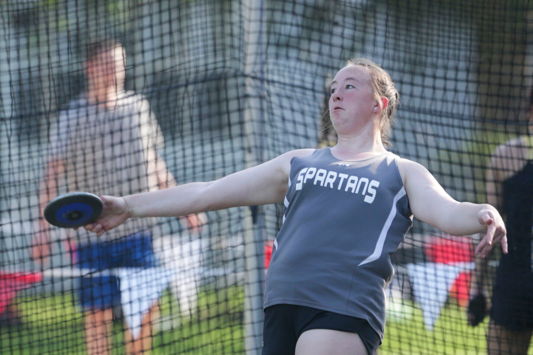 051222-qc-spt-district track-138.jpg